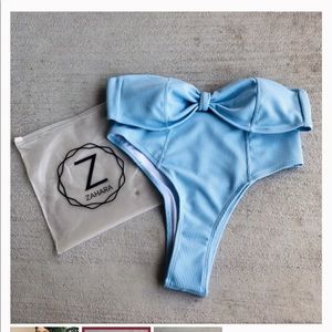 Zahara Swim Blue Hepburn set
